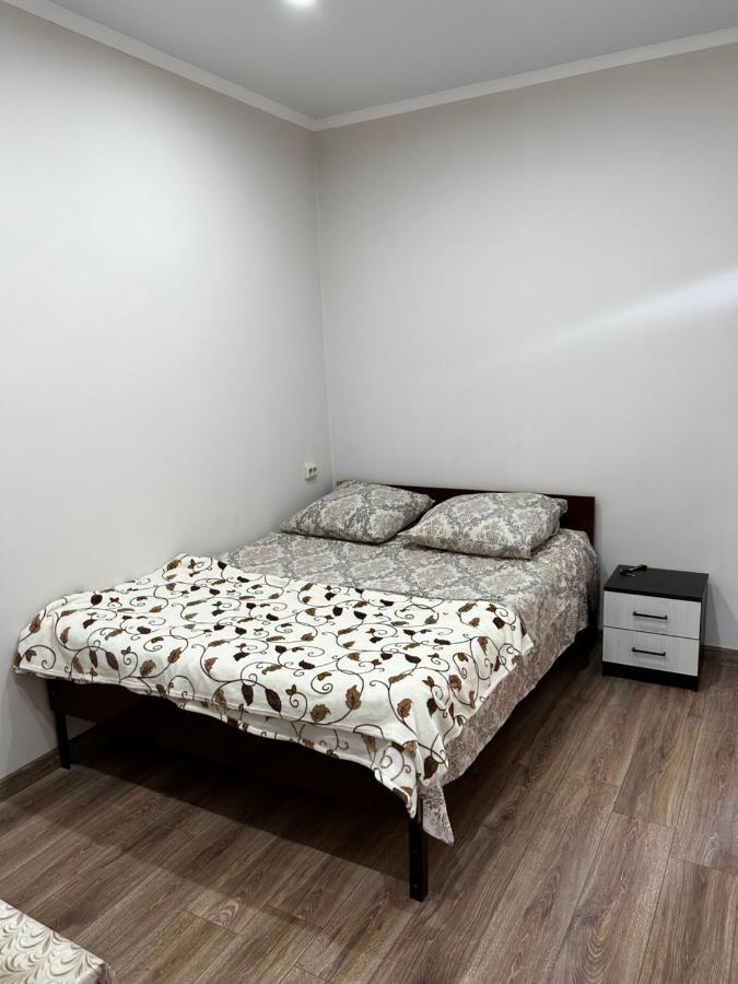 Na Shapsug Guest House Gagra Luaran gambar