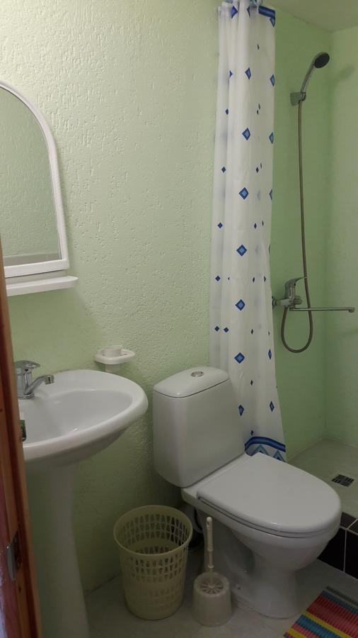 Na Shapsug Guest House Gagra Luaran gambar